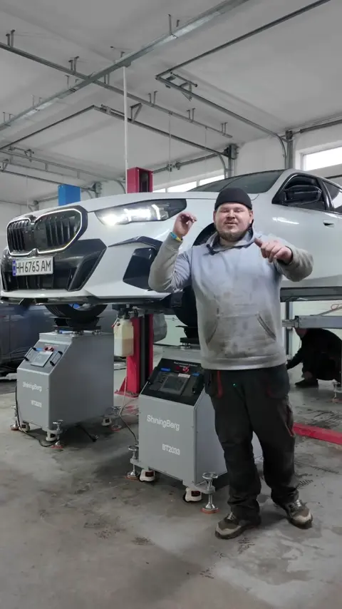 BMW G60 — перевірка на вібростенді
